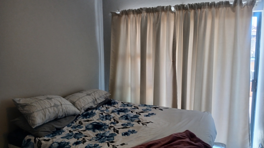 1 Bedroom Property for Sale in Bult West North West